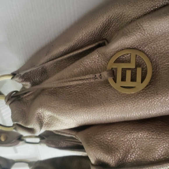 purse - Picture 2 of 9